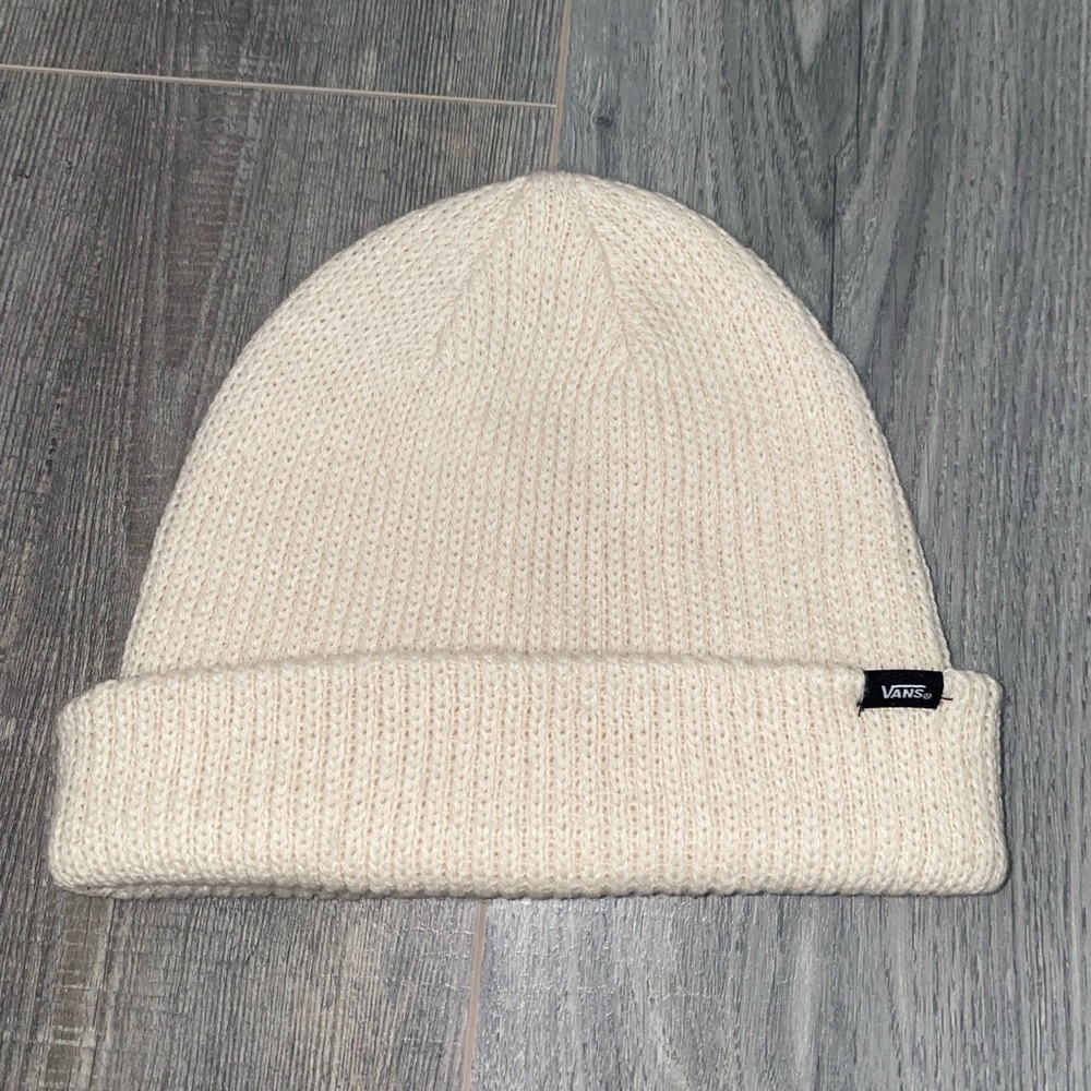 crème beanie